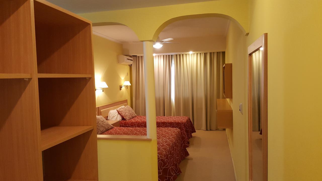 Hotel Colonos Las Grutas Bagian luar foto