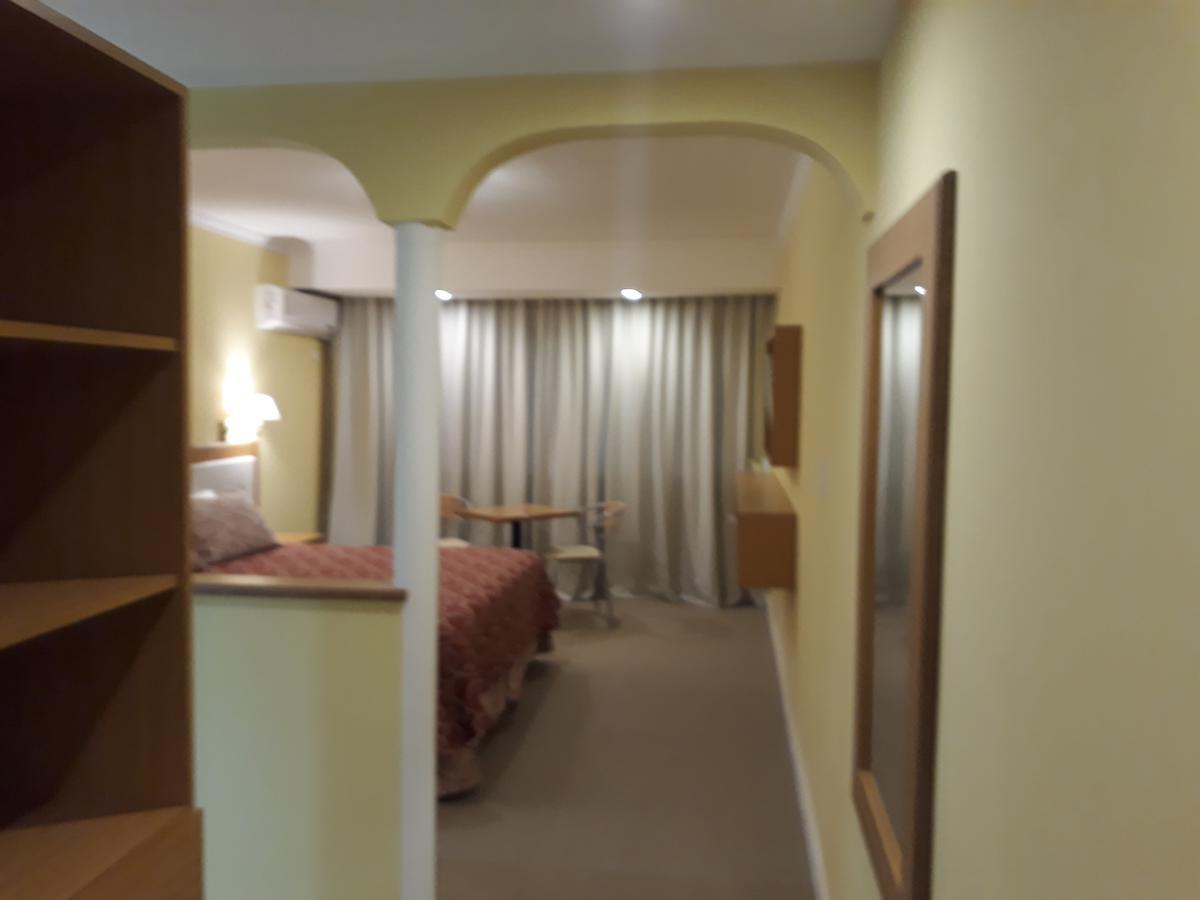 Hotel Colonos Las Grutas Bagian luar foto